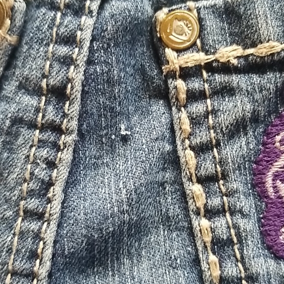 Girls jean shorts size 6 - Picture 4 of 5
